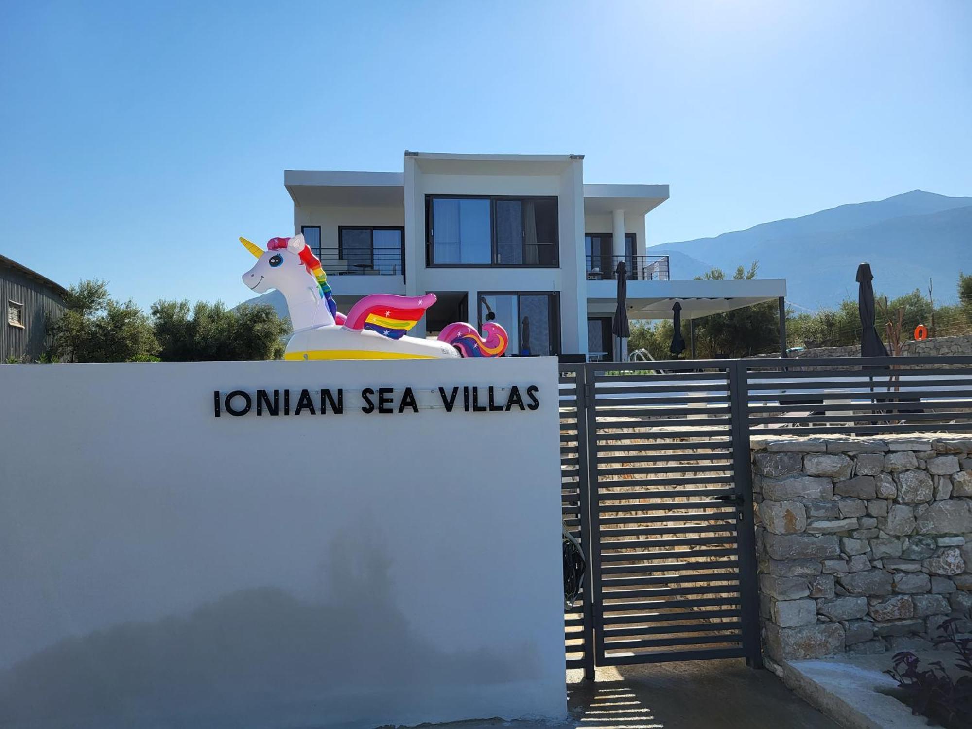 Ionian Sea Villas Palairos Exterior photo